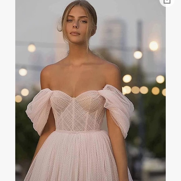 NEW White Sweetheart Lace Up Dress - Picture 4 of 17